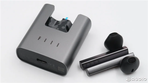 上億臺iPhone 12不配耳機(jī) 這51家工廠賺翻了，電腦外設(shè)產(chǎn)品迎來新機(jī)遇